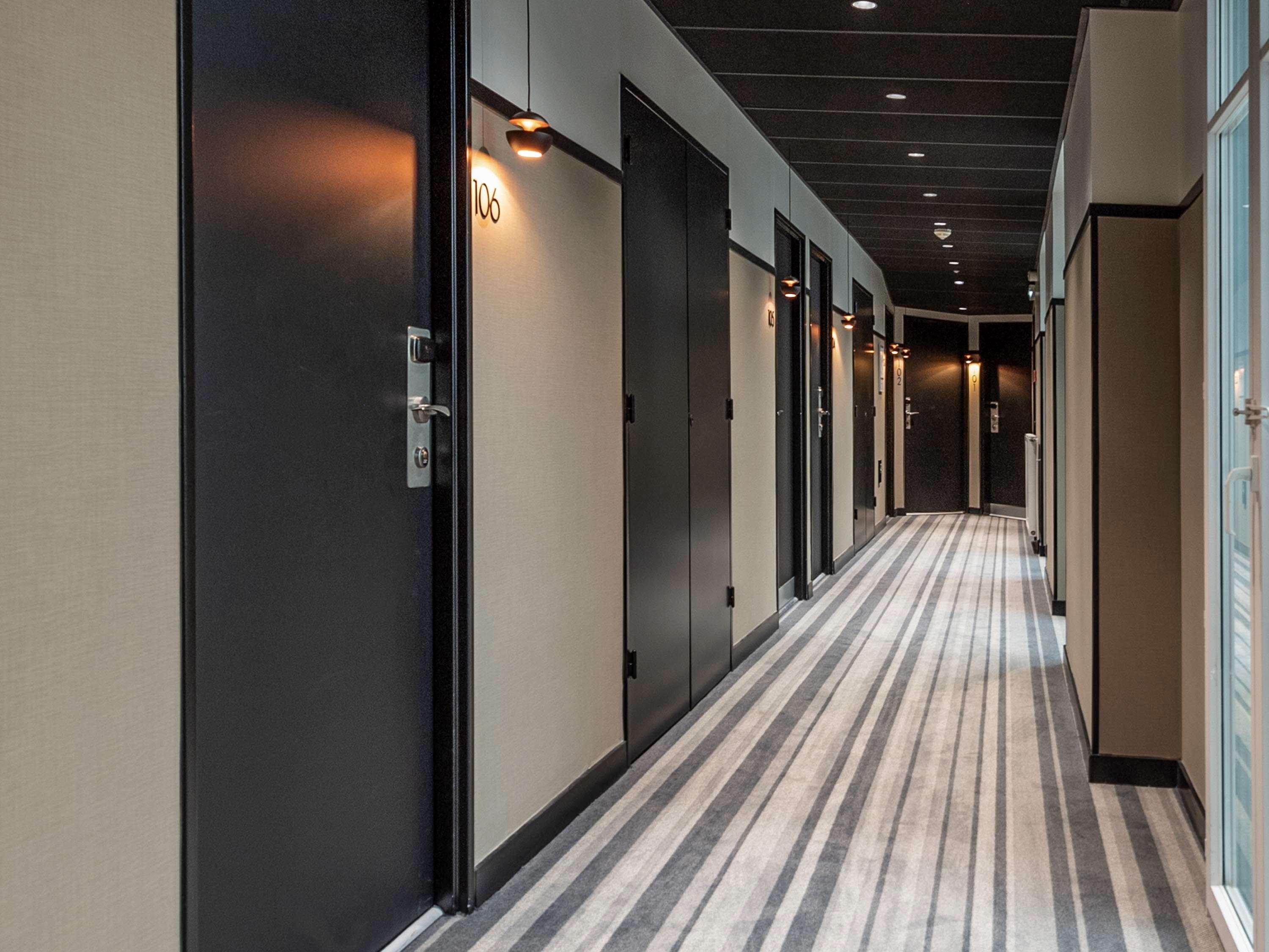 Mercure St Malo Front De 4*
