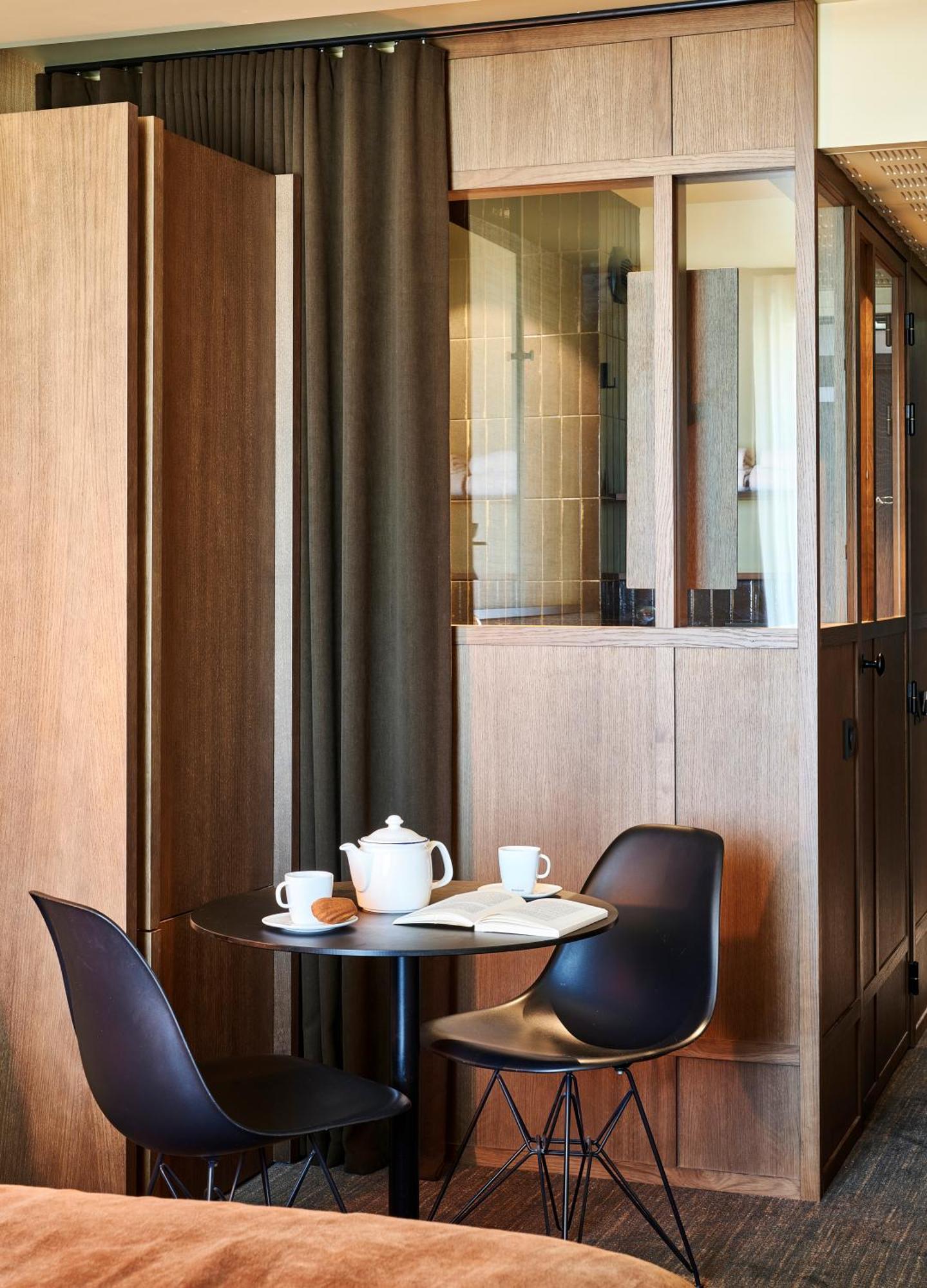 Mercure St Malo Front De 4*